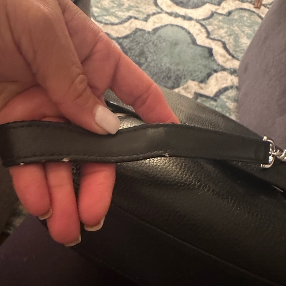 Michael Kors Purse - Picture 7 of 9